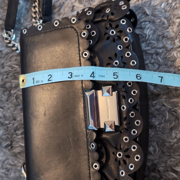 Michael Kors Black Shoulder Bag with Silver Chain - Picture 10 of 11